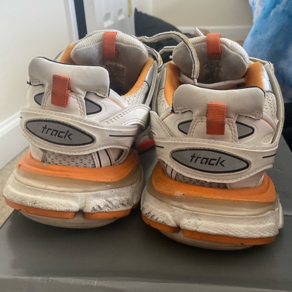 Size 10 WORN Balenciaga track hmu for more info (and yes I do offers) - Picture 6 of 6
